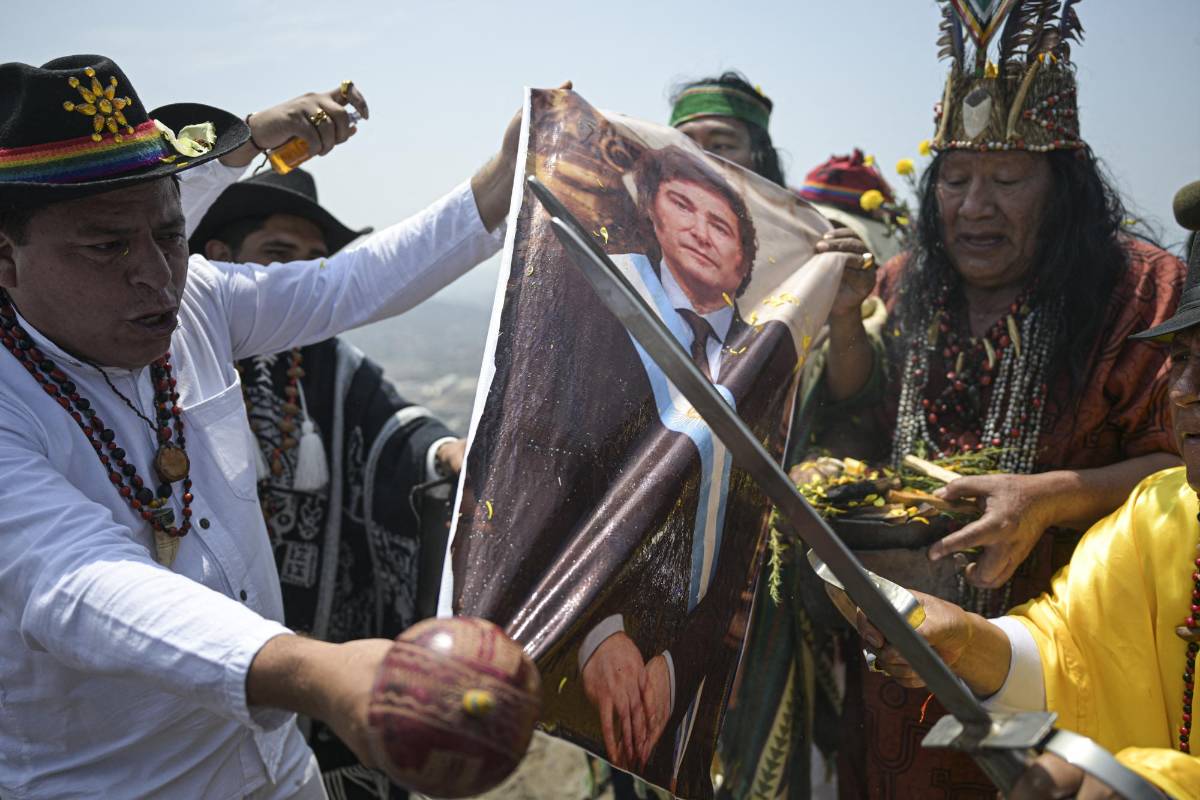 Milei y el conflicto en Gaza: los pronósticos de los chamanes andinos para 2024