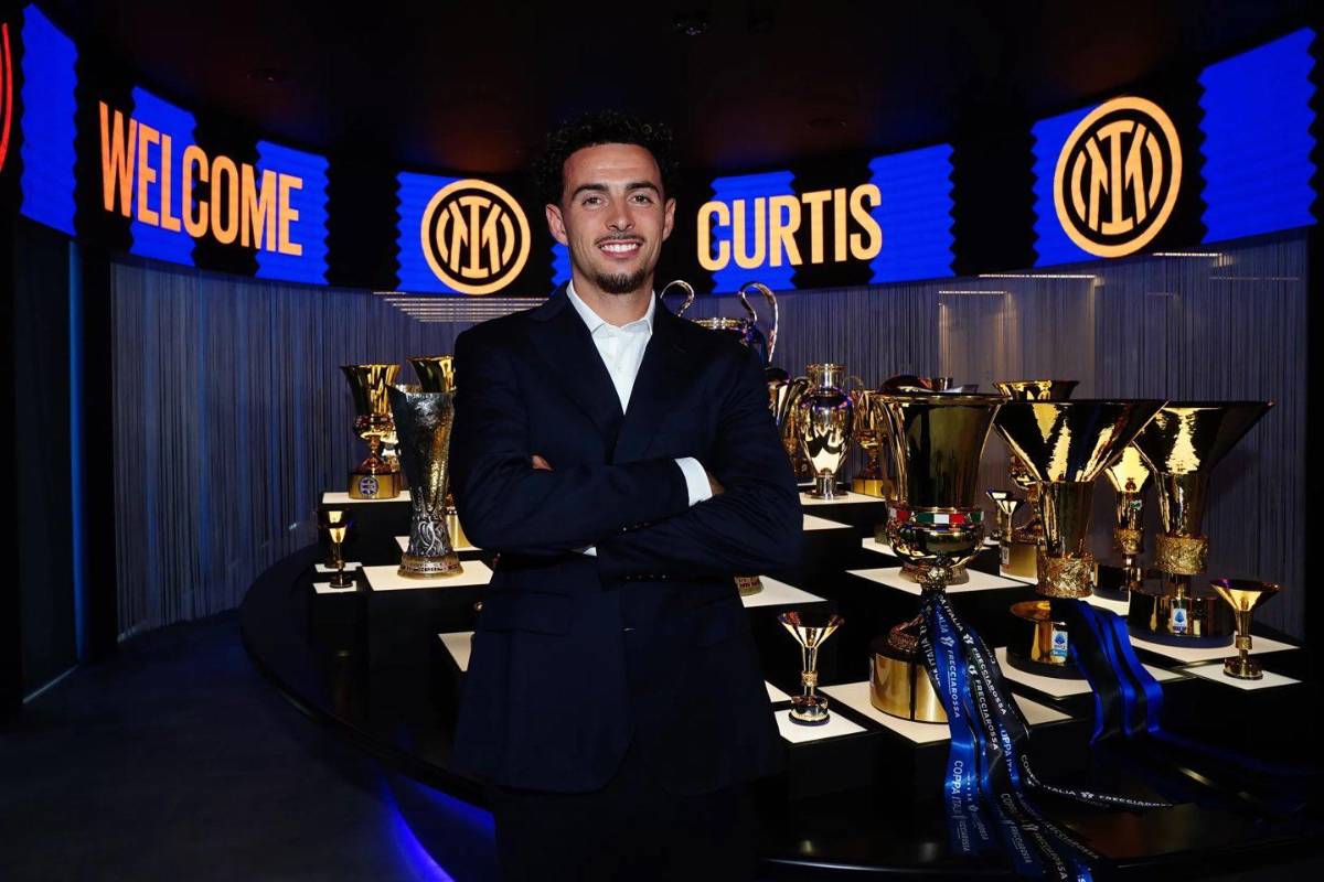 Barcelona cierra otra venta, club negocia fichaje de Julián y revés con Lautaro