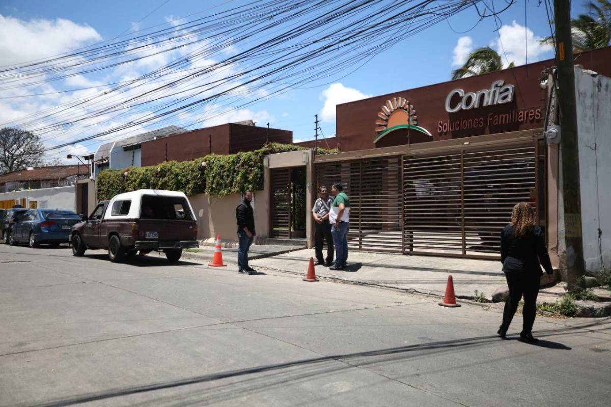 Velan a familia Deras Zelaya tras tragedia en Santa Bárbara