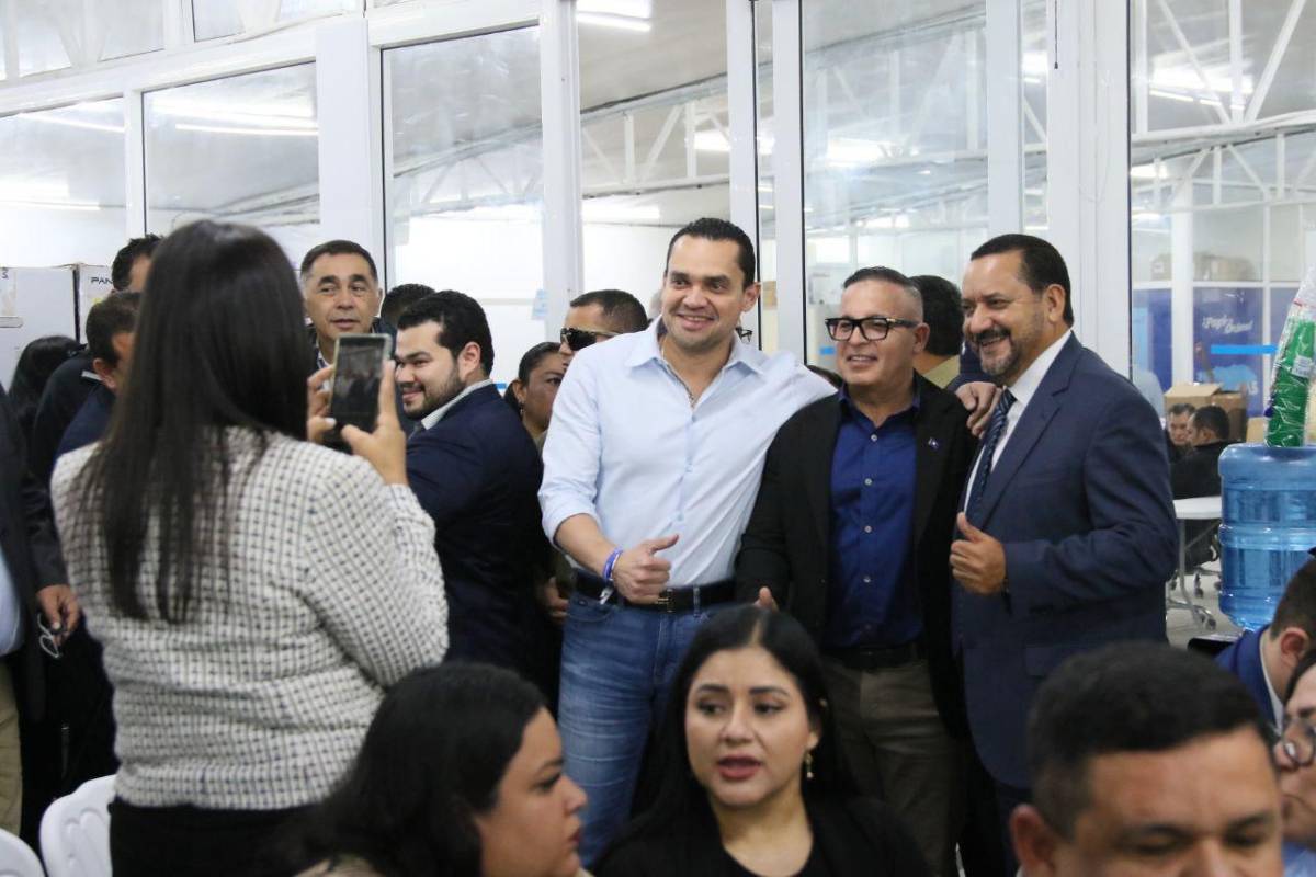 Zambrano a Ochoa: Estate quieto, sos la figura con que se puede estrenar el juicio político