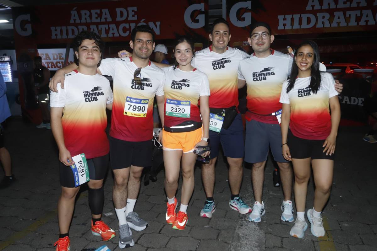 Grupos de runners llenan de energía y color la 49 Maratón de LA PRENSA