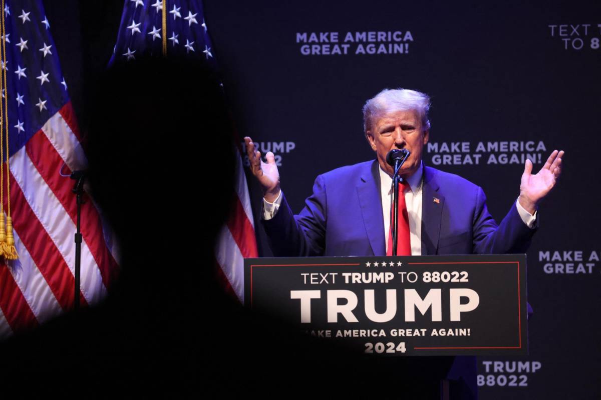 DeSantis adelanta a Trump en sondeos de las primarias republicanas
