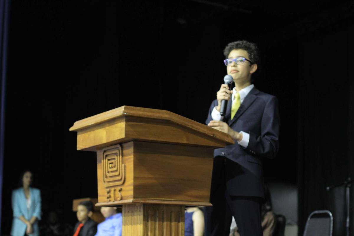 Escuela Internacional Sampedrana realiza Encuentro Juvenil de Oradores