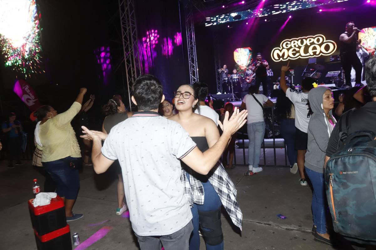 Power y Exa Honduras regalan una noche inolvidable a sus radioescuchas