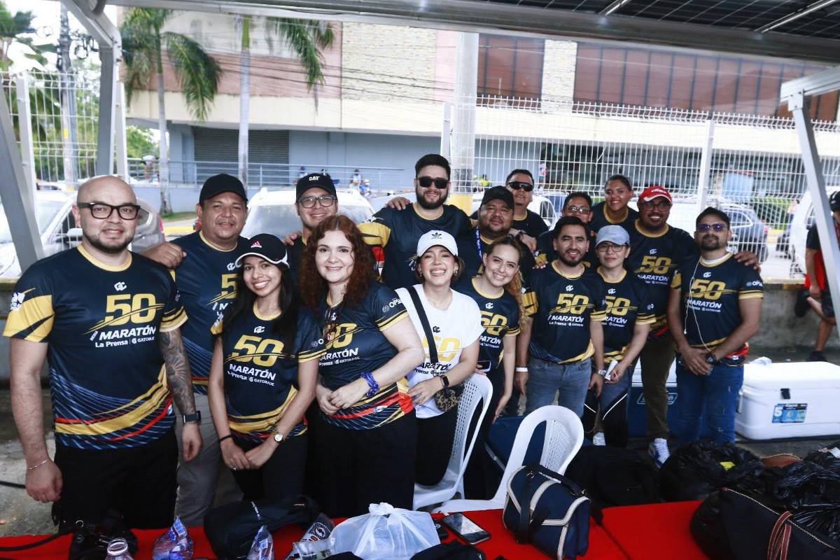 Famosos hondureños corren en la Media Maratón de La Prensa 2026