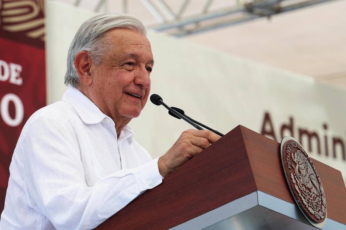 López Obrador y Sheinbaum dan respaldo a gobernador de Sinaloa tras entrega de ‘el Mayo’