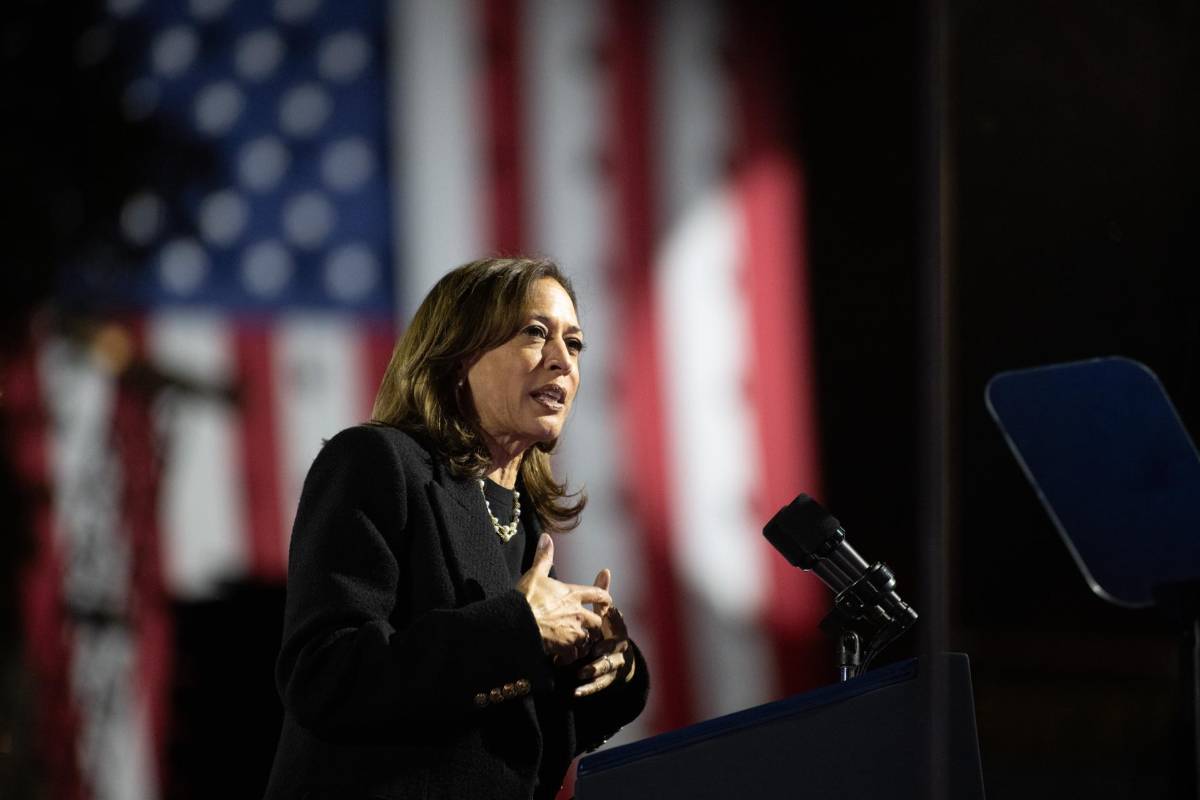 Kamala Harris felicita en una llamada a Donald Trump por su victoria en las elecciones