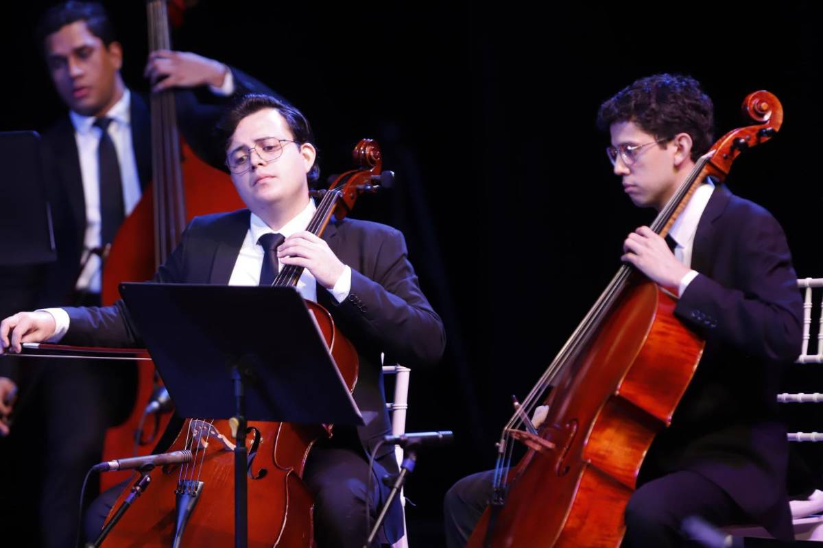 La Orquesta Filarmónica de SPS deleita a sampedranos con tres divas