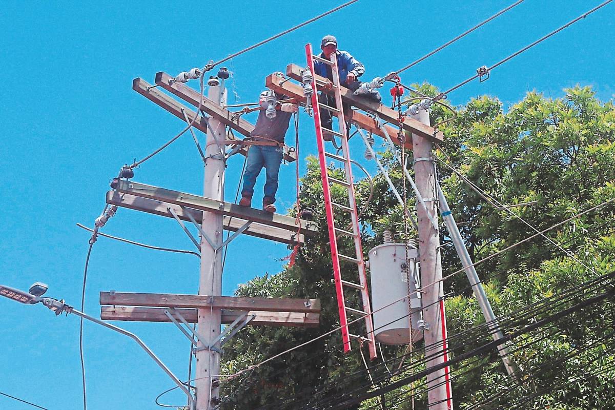 Enee pierde L8,070 millones anuales por hurto de energía