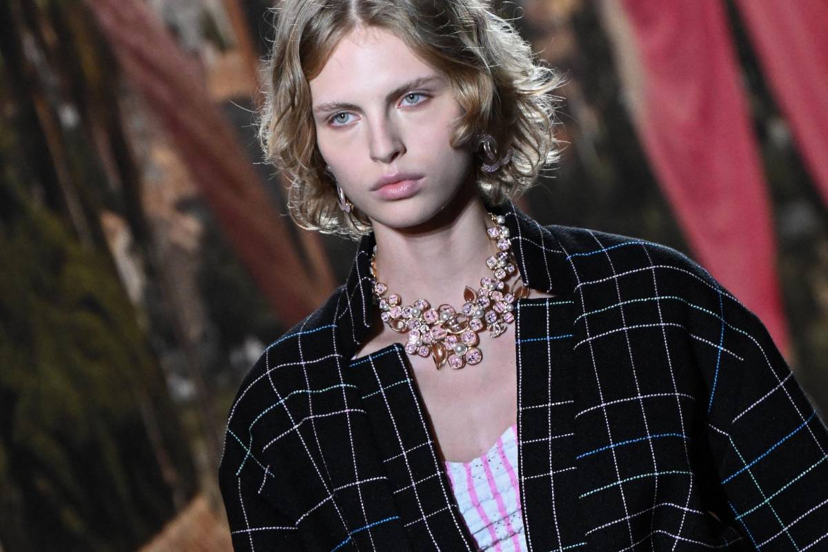 Chanel recupera la alegría de los locos años 20 en París