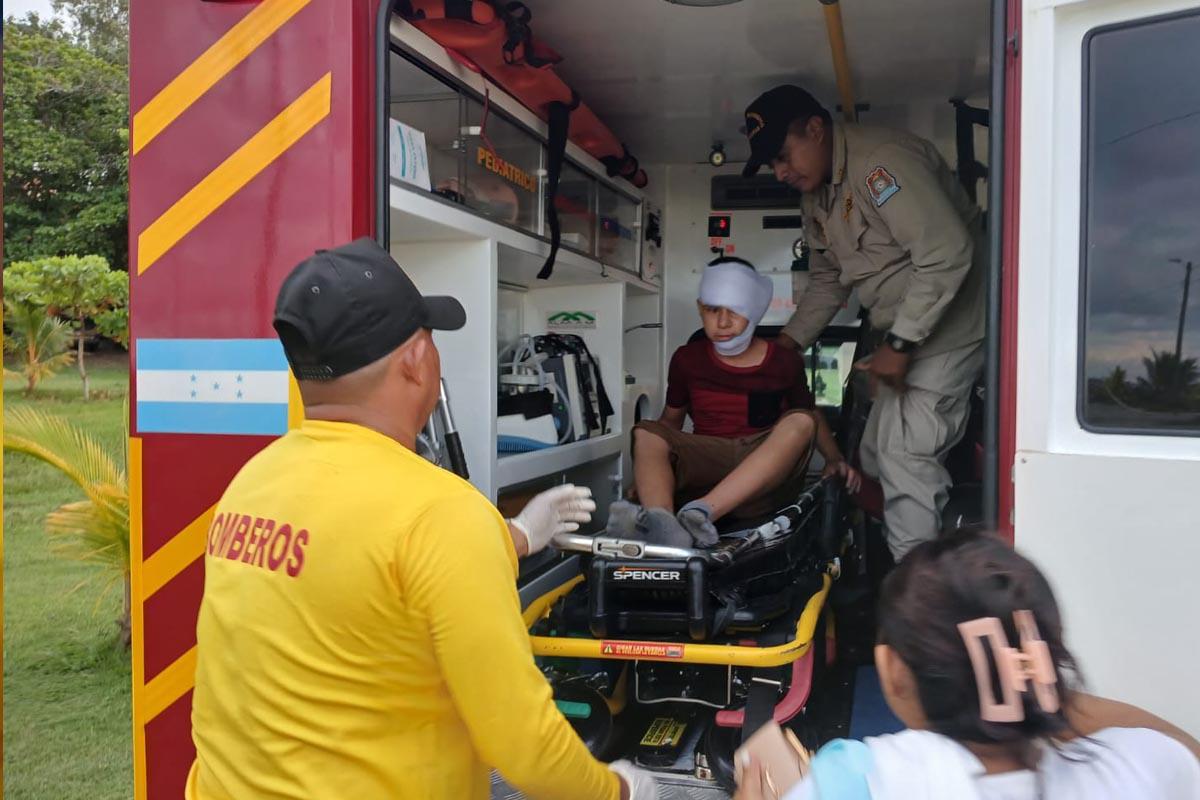 El menor fue trasladado al hospital.