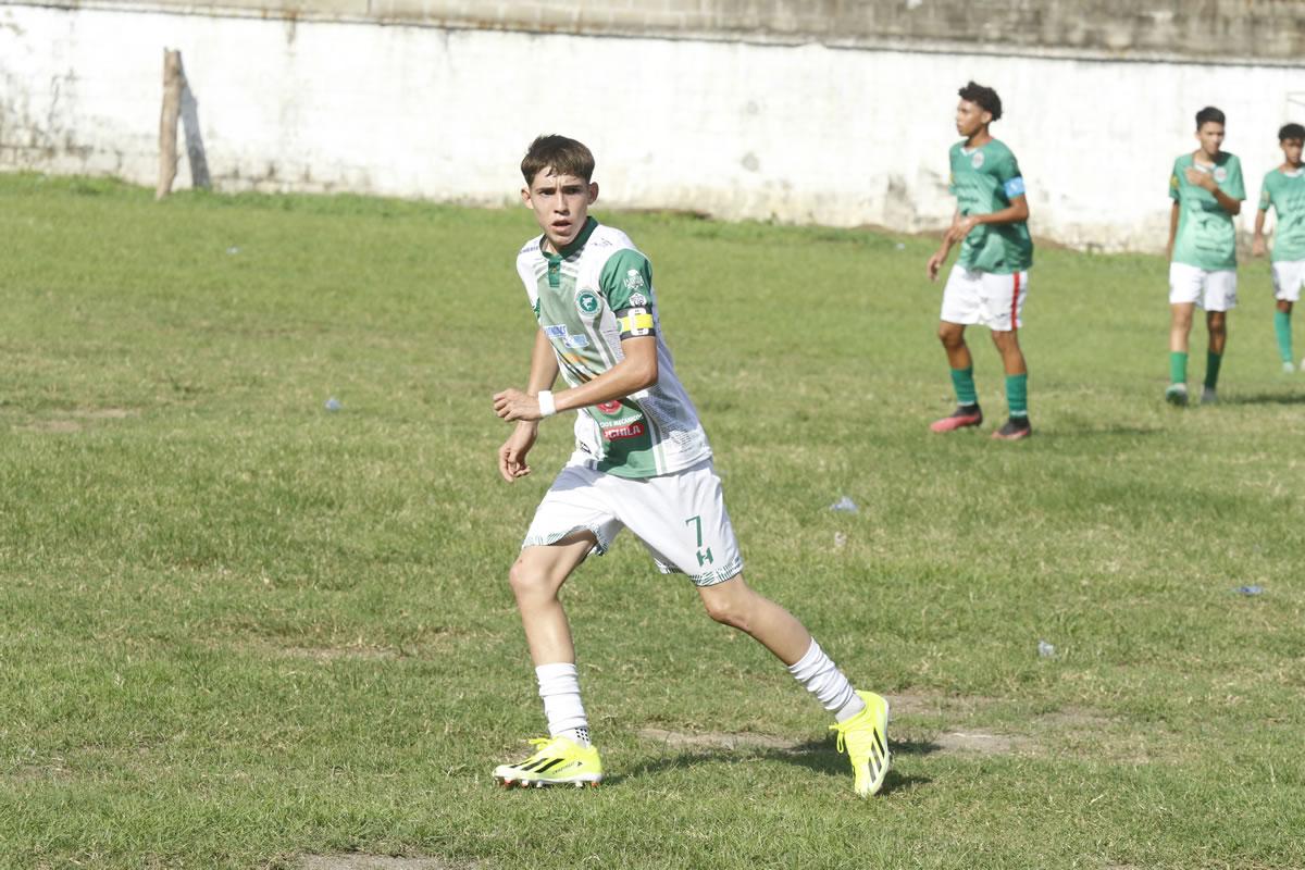 Jefferson Melgar, el chico de los 32 goles en un partido: “Quiero ser un jugador profesional”