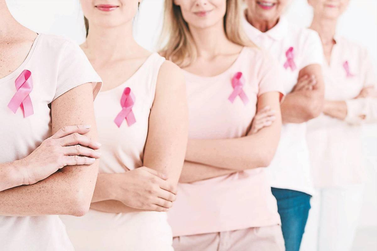 Detectan entre 1,000 y 1,200 nuevos casos de cáncer de mama al año