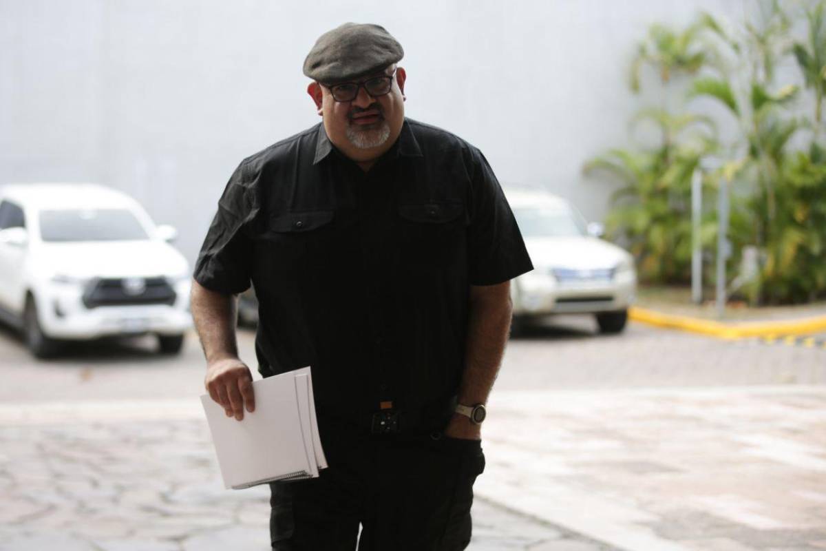 Así fue la llegada de ministros a Casa Presidencial en sesión clave