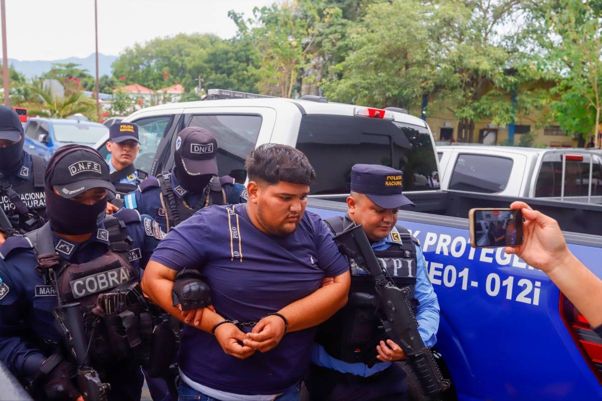 Caso Corinto: así fue trasladado el cuarto sospechoso vinculado al asesinato de policías