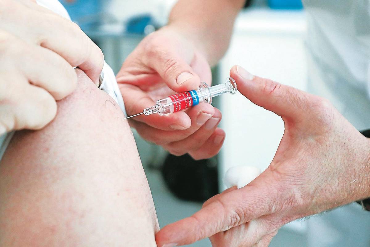 Salud busca traer vacunas contra la viruela del mono