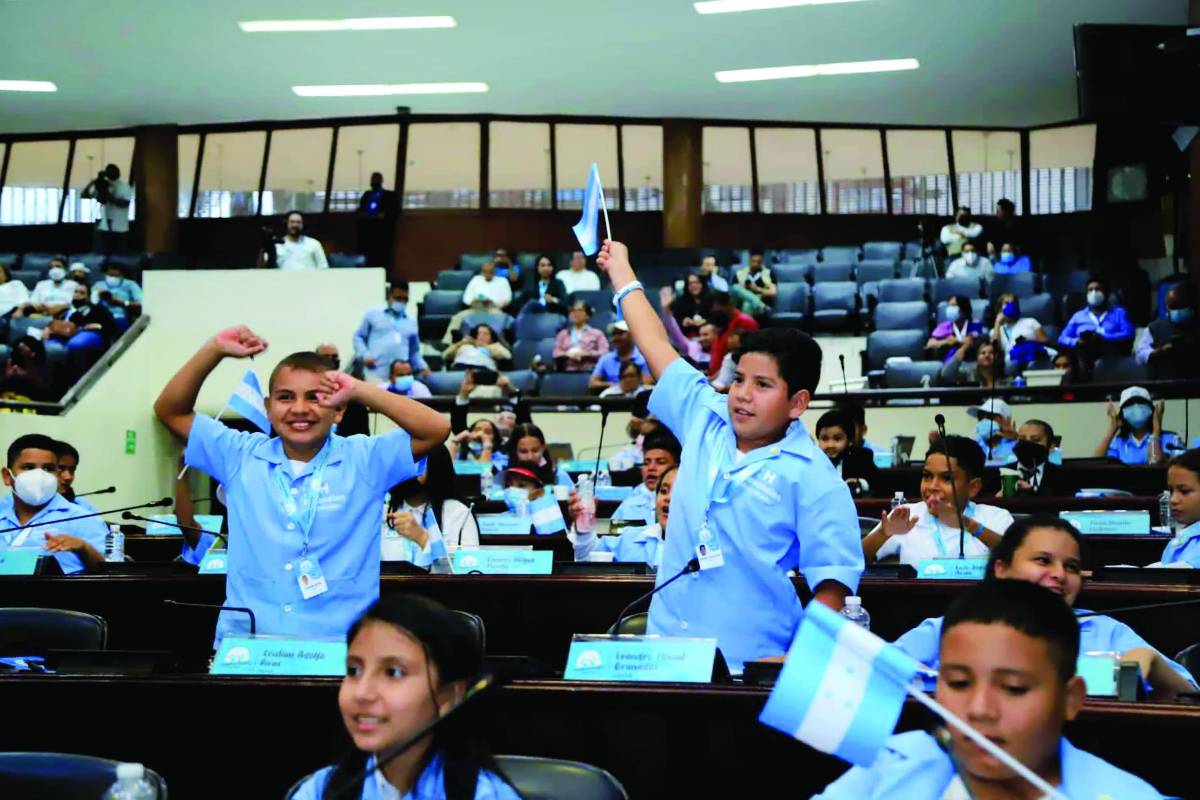 Congreso Infantil demanda educación bilingüe pública