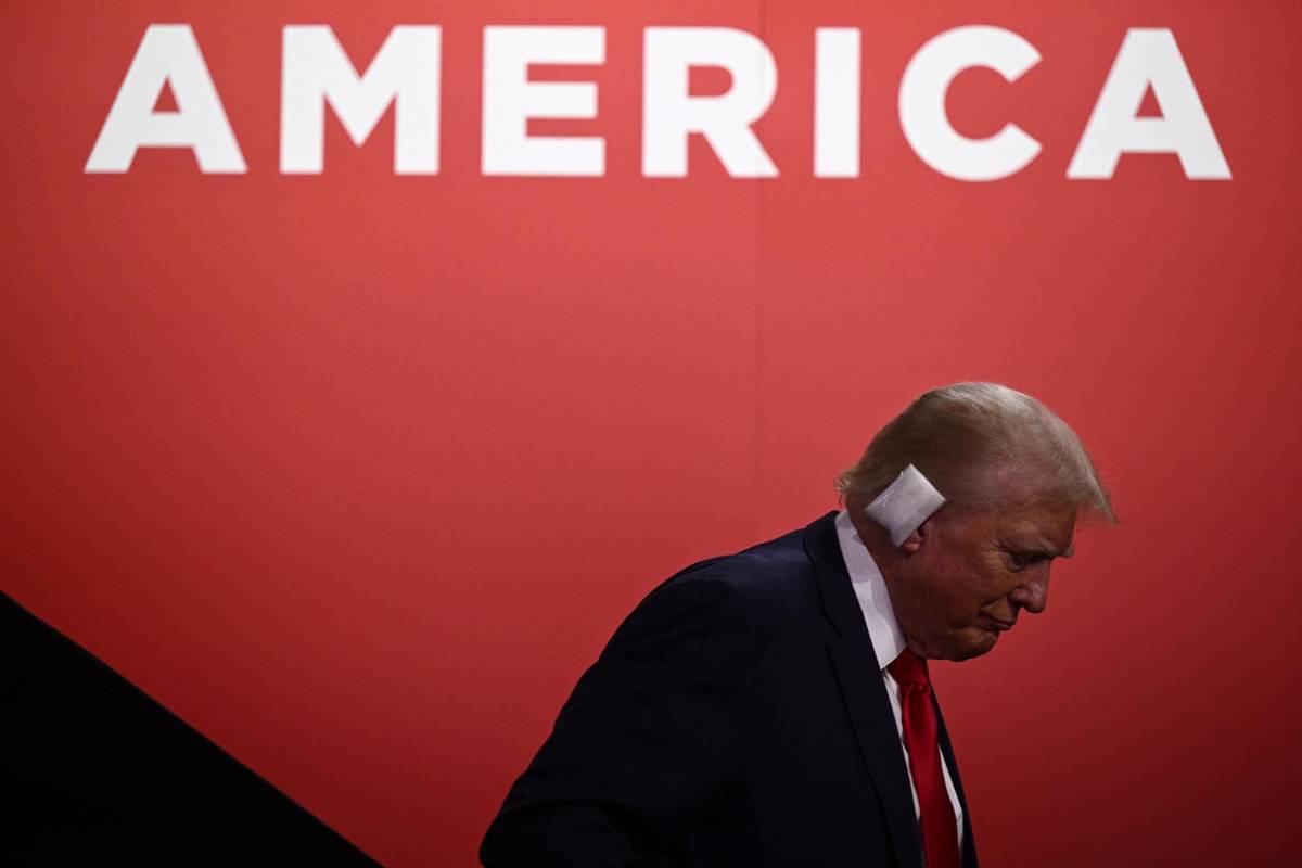 Trump dice que la bala sonó como si fuera “el mayor mosquito del mundo”