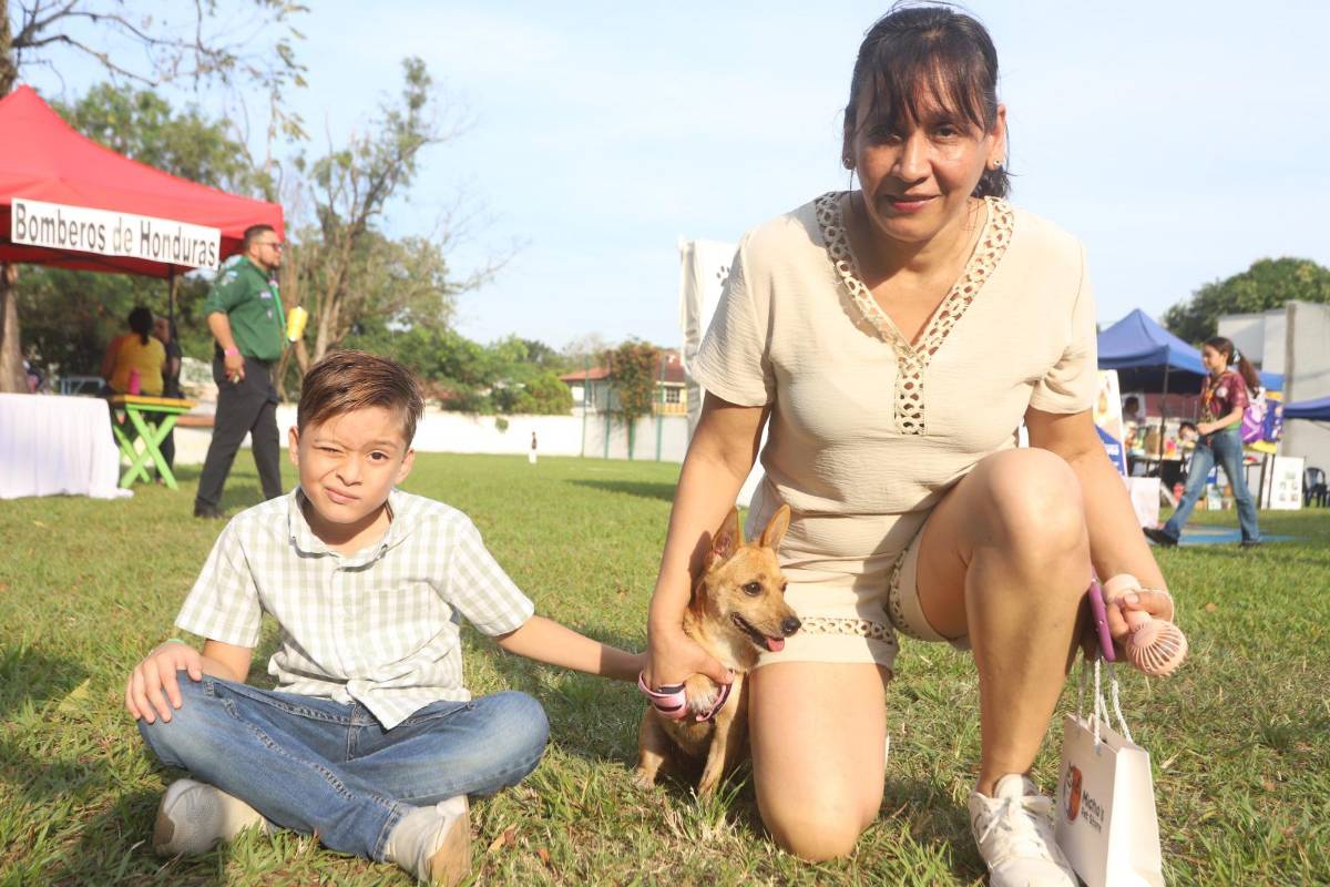 Feria del animalito en la New Horizon, por su 30 aniversario