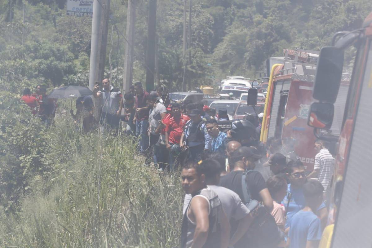Fotos y lo que se sabe del accidente que dejó dos muertos en la colonia Lempira de SPS