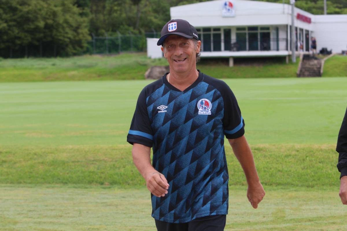 Troglio responde sobre candidatura para dirigir a Honduras: ¿lo han llamado?