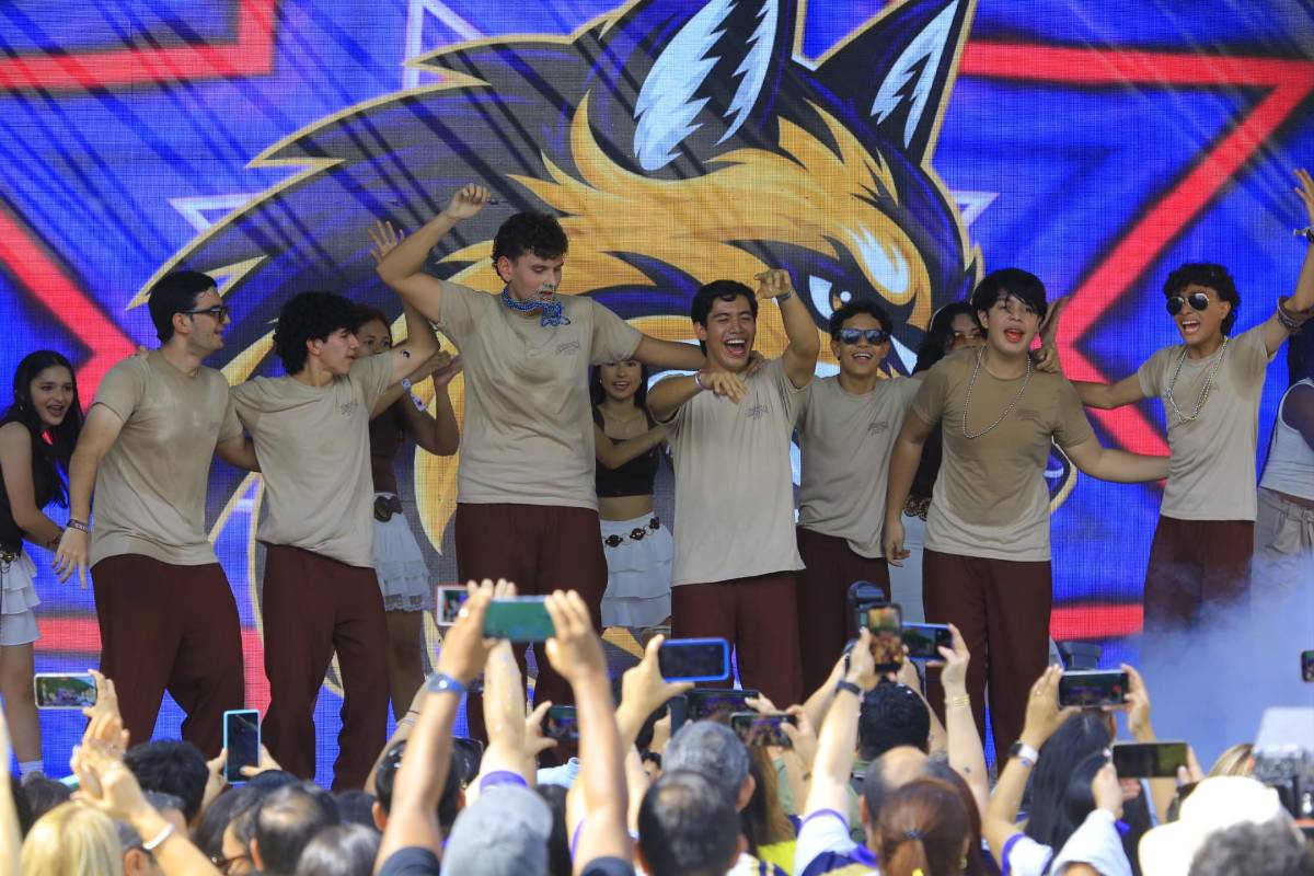 ¡Un inicio de clases inolvidable!  Así fue la Senior entrance de Big Step