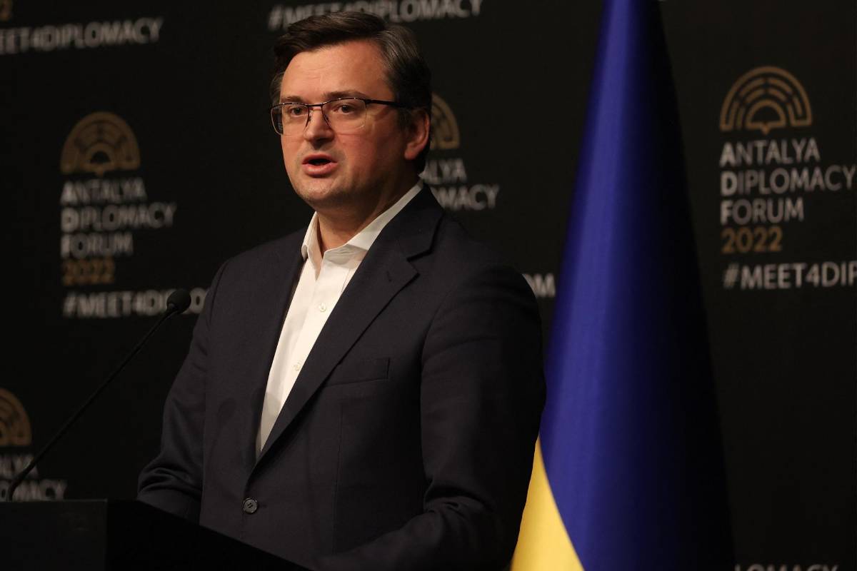 Ucrania, dispuesta a no entrar en la OTAN si se garantiza su seguridad