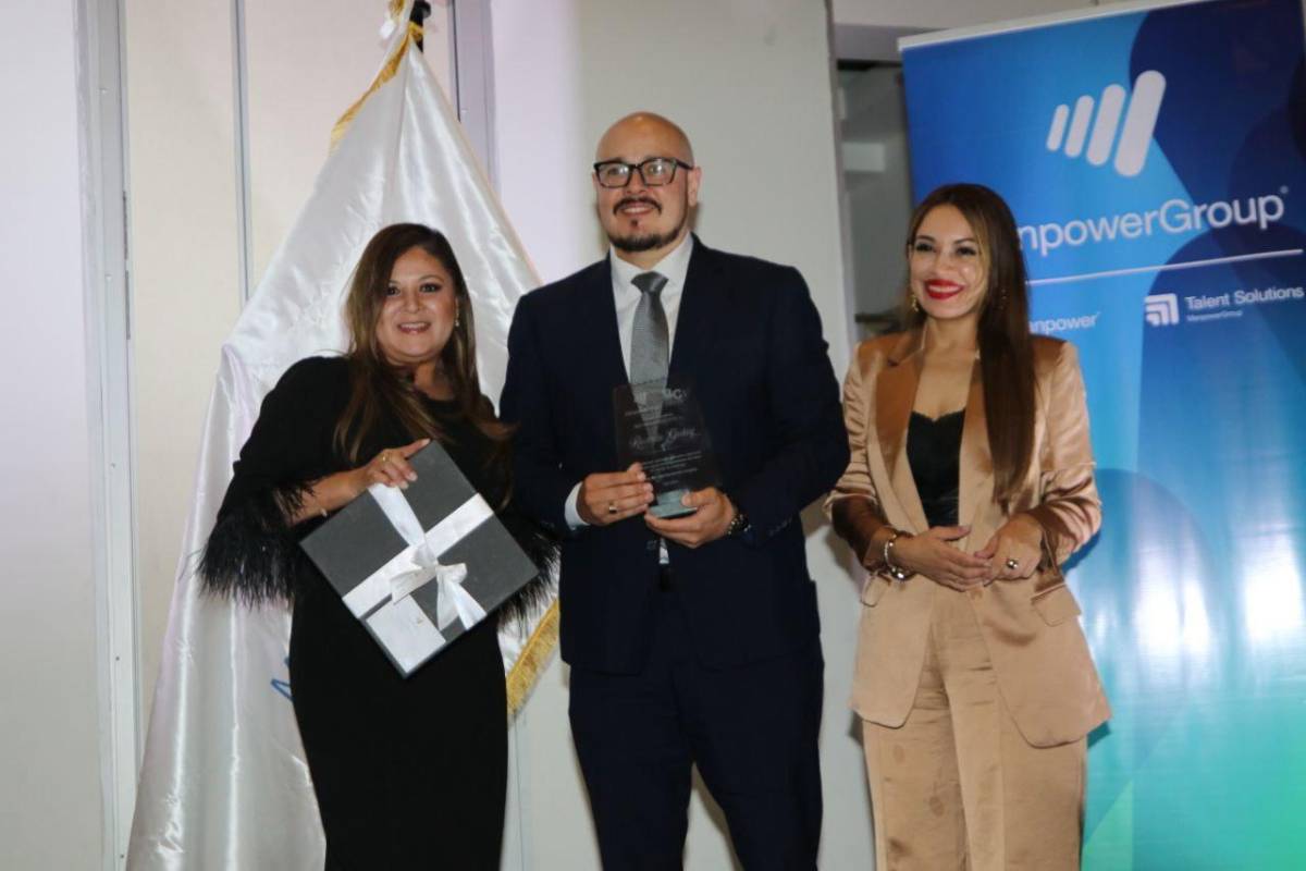 Jorge Canahuati recibe reconocimiento por su trayectoria y liderazgo empresarial