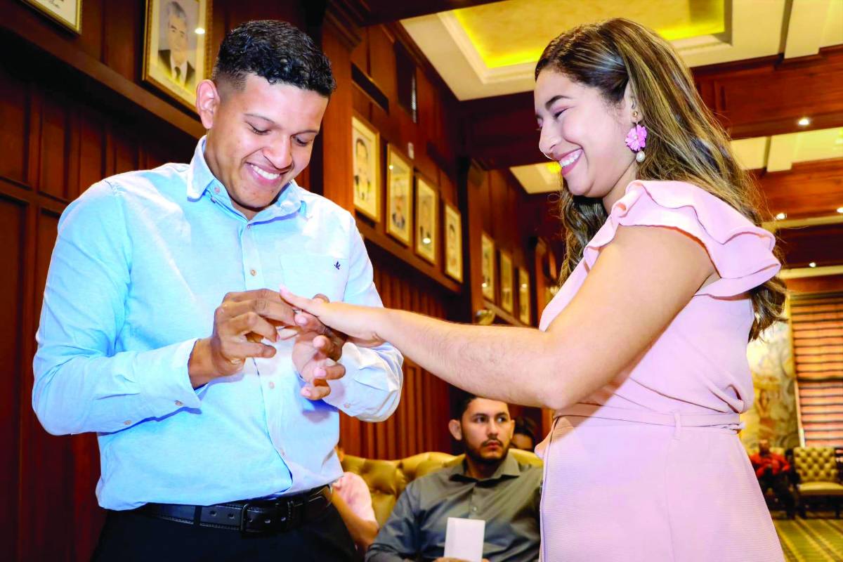 Esperan que unas 1,000 parejas unan sus vidas en la segunda edición de las bodas de caná.