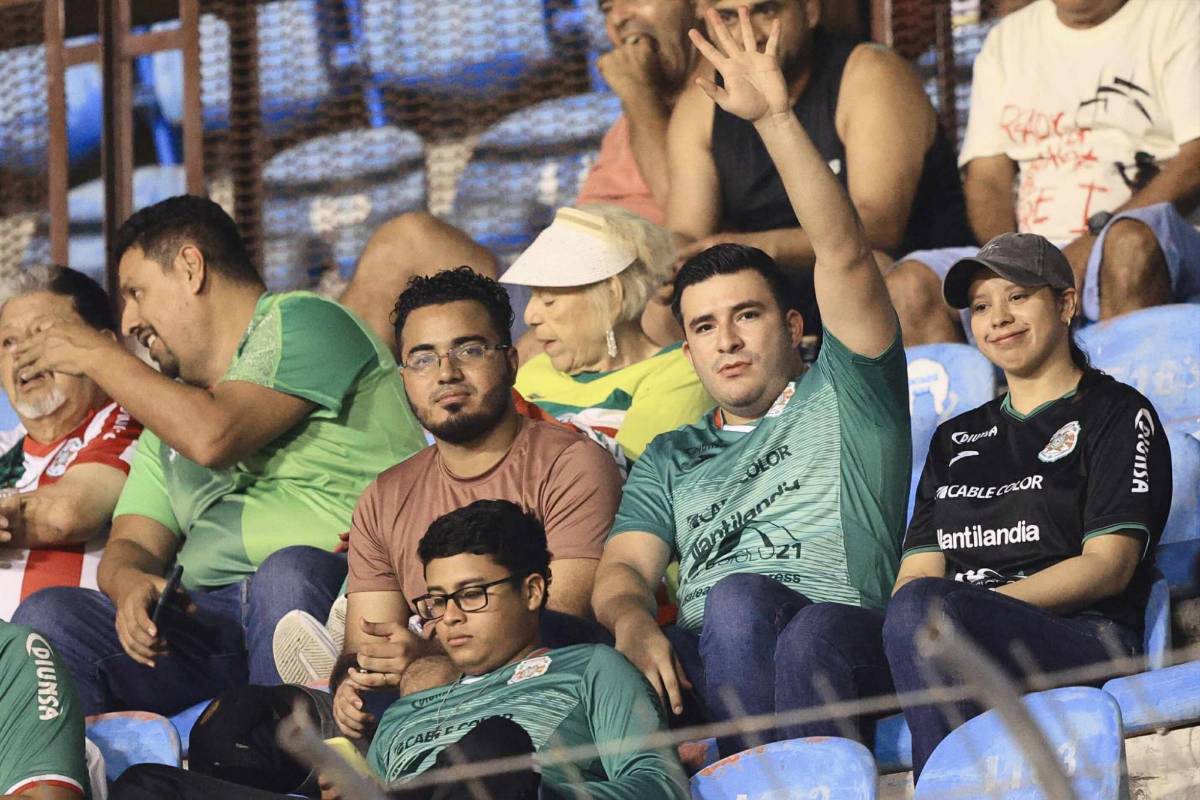 ¿Quiénes son las rubias que enamoraron? Bellezas y decepción en el Marathón-Real España