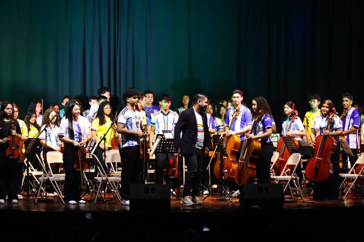 Con música y esperanza, Proyecto Uremu acerca a 40 jóvenes a su sueño internacional