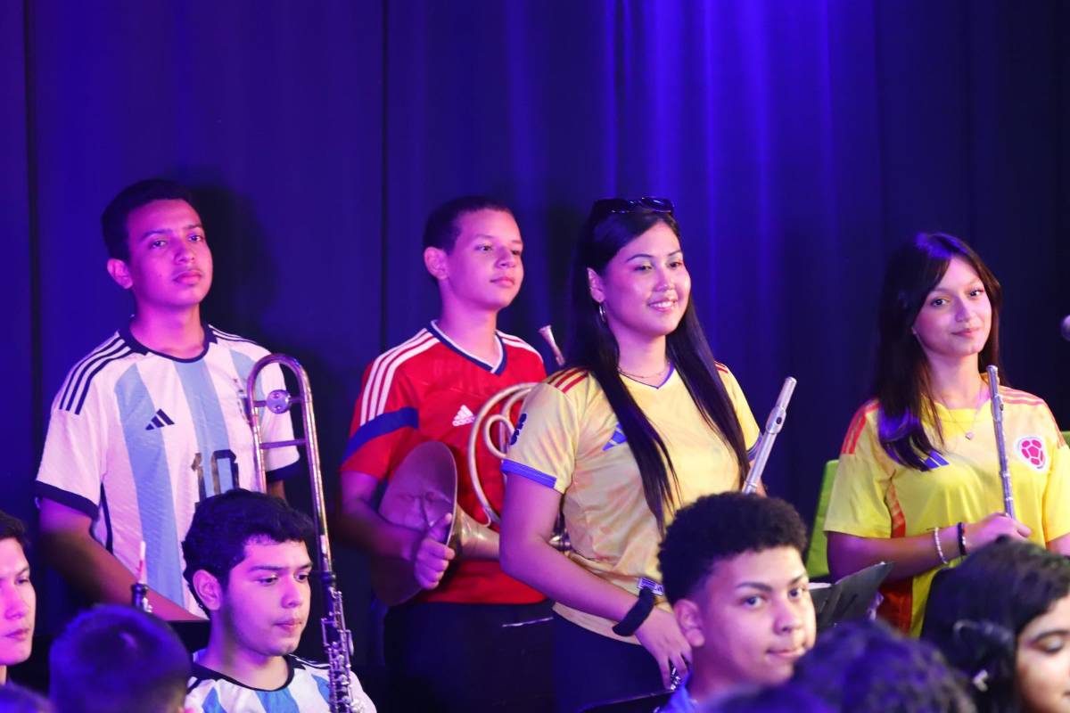 Con música y esperanza, Proyecto Uremu acerca a 40 jóvenes a su sueño internacional