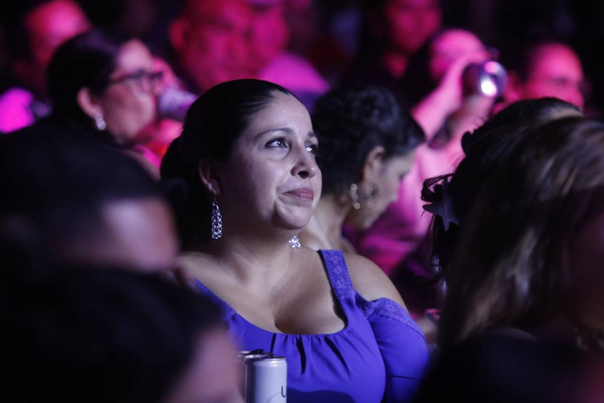 Los hondureños disfrutaron al máximo el show de Los Iracundos, Los Bríos y Los Terrícolas