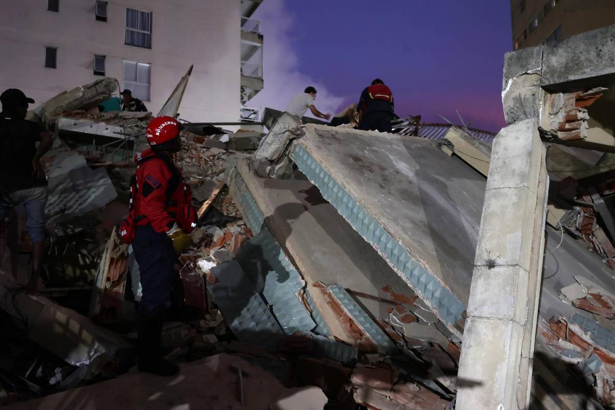 Pánico en Venezuela: Sismo de 7.1 y una réplica de 7.5 sacudieron Caracas
