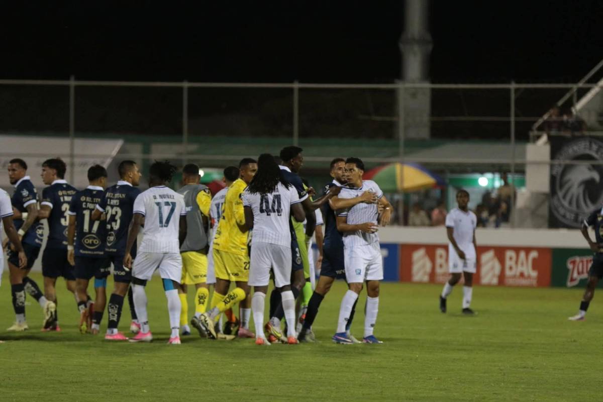 La bronca en el Motagua vs Génesis, dos polémicas y festejo en Comayagua