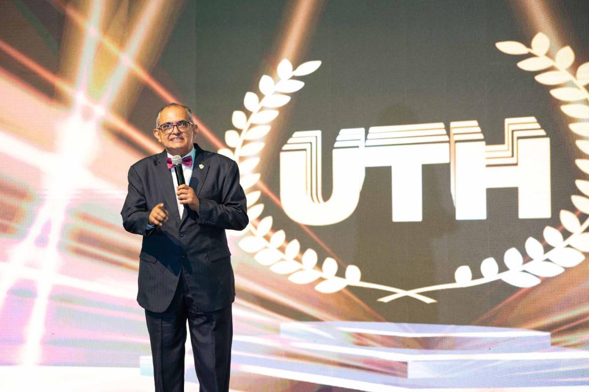 Elegancia y alegría: Así se vivió la celebración del 40 aniversario de la UTH