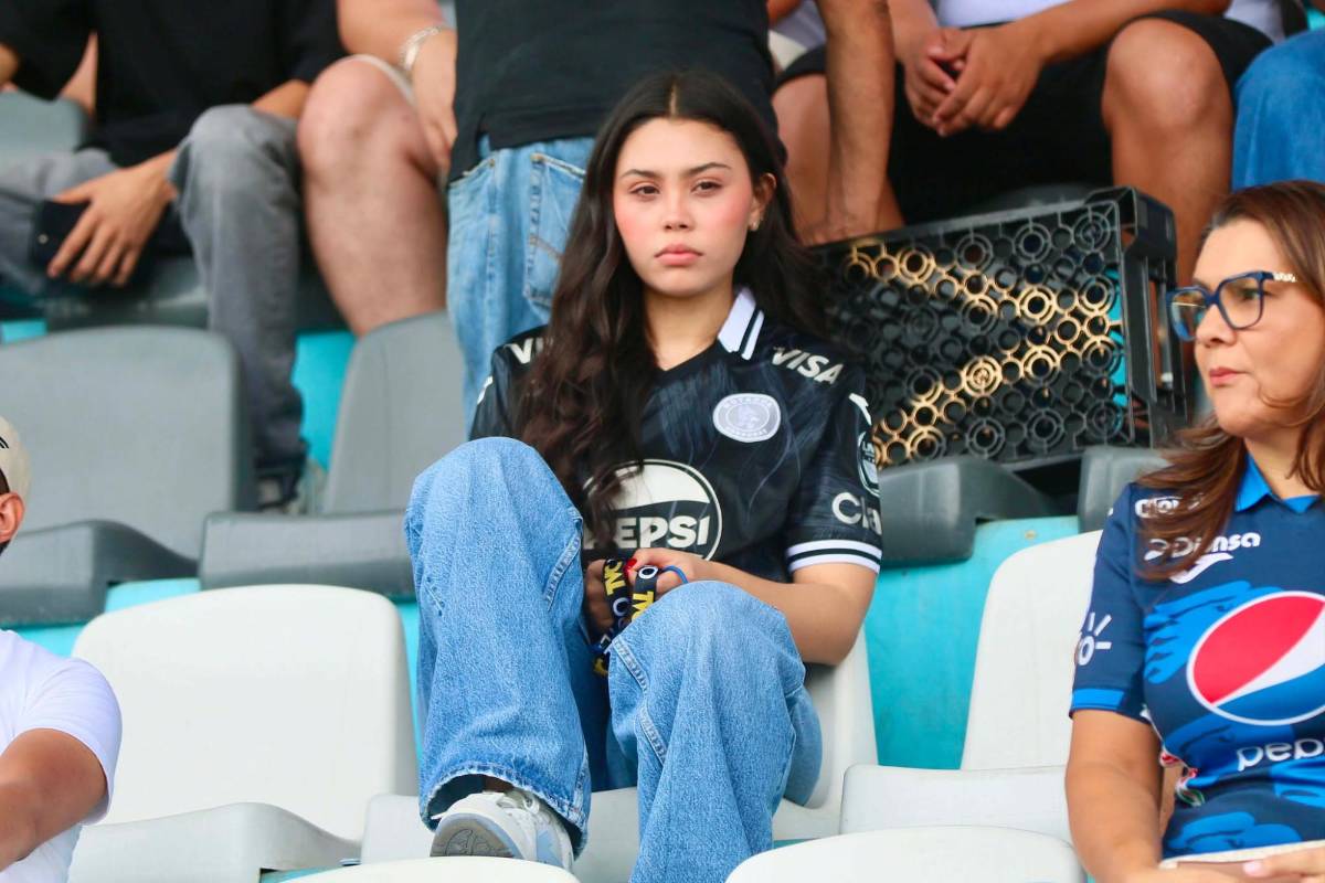 El increíble error de Menjívar vs Motagua, agresión a Edwin, sangre y baile en Olimpia