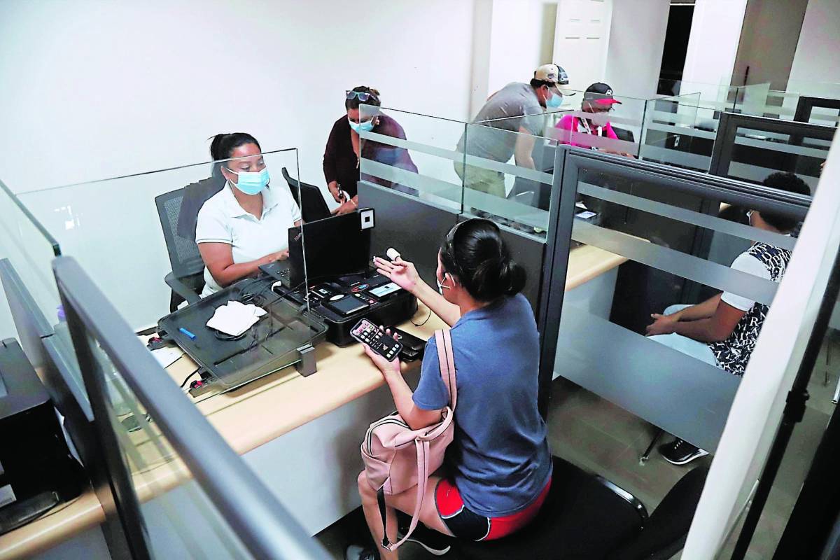 En julio comenzará a operar nueva impresora para tarjeta de identidad