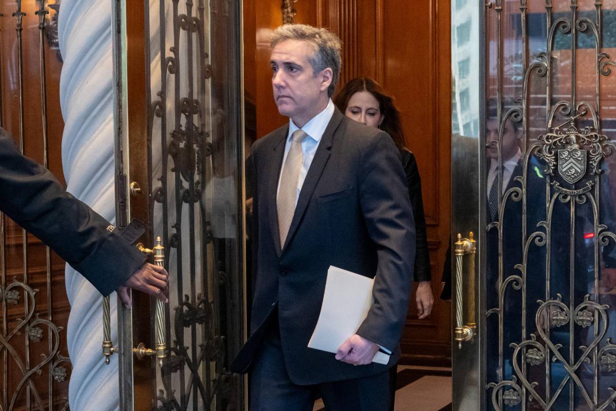 Defensa de Trump expone las mentiras de Cohen bajo juramento