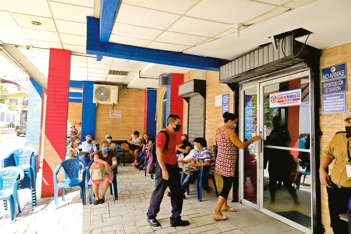 Solo 2 de 15 medicamentos reciben pacientes renales y claman por mejoras