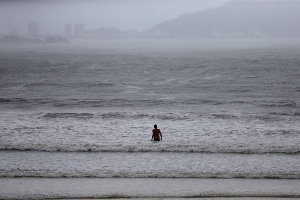 NHC: Tormenta Julia se fortalecerá en su camino hacia Nicaragua y Honduras