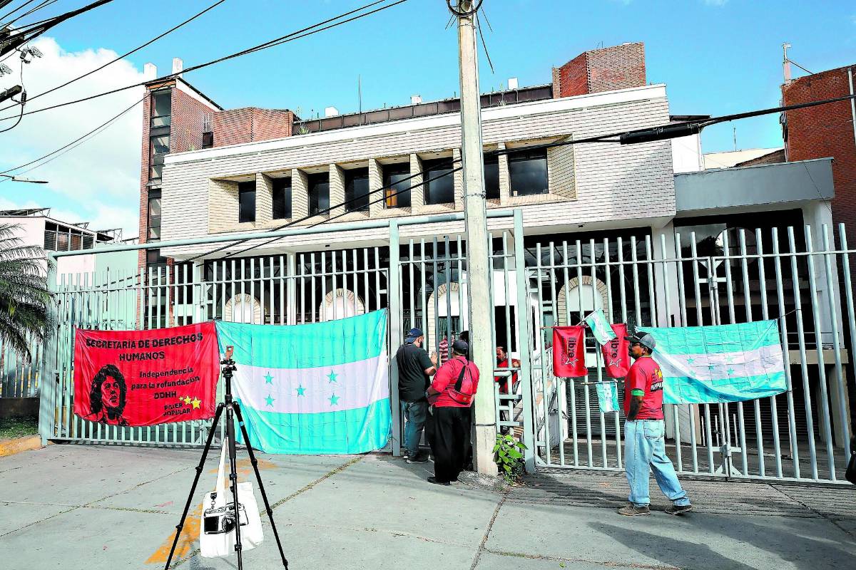 Empleados denuncian atropellos de Natalie Roque