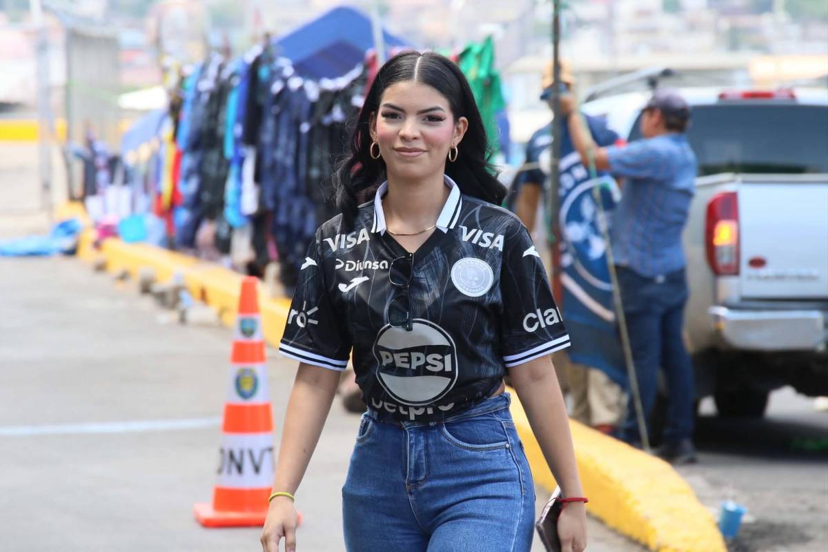 Las bellezas de la final Motagua vs Marathón y policía robó suspiros en el Nacional