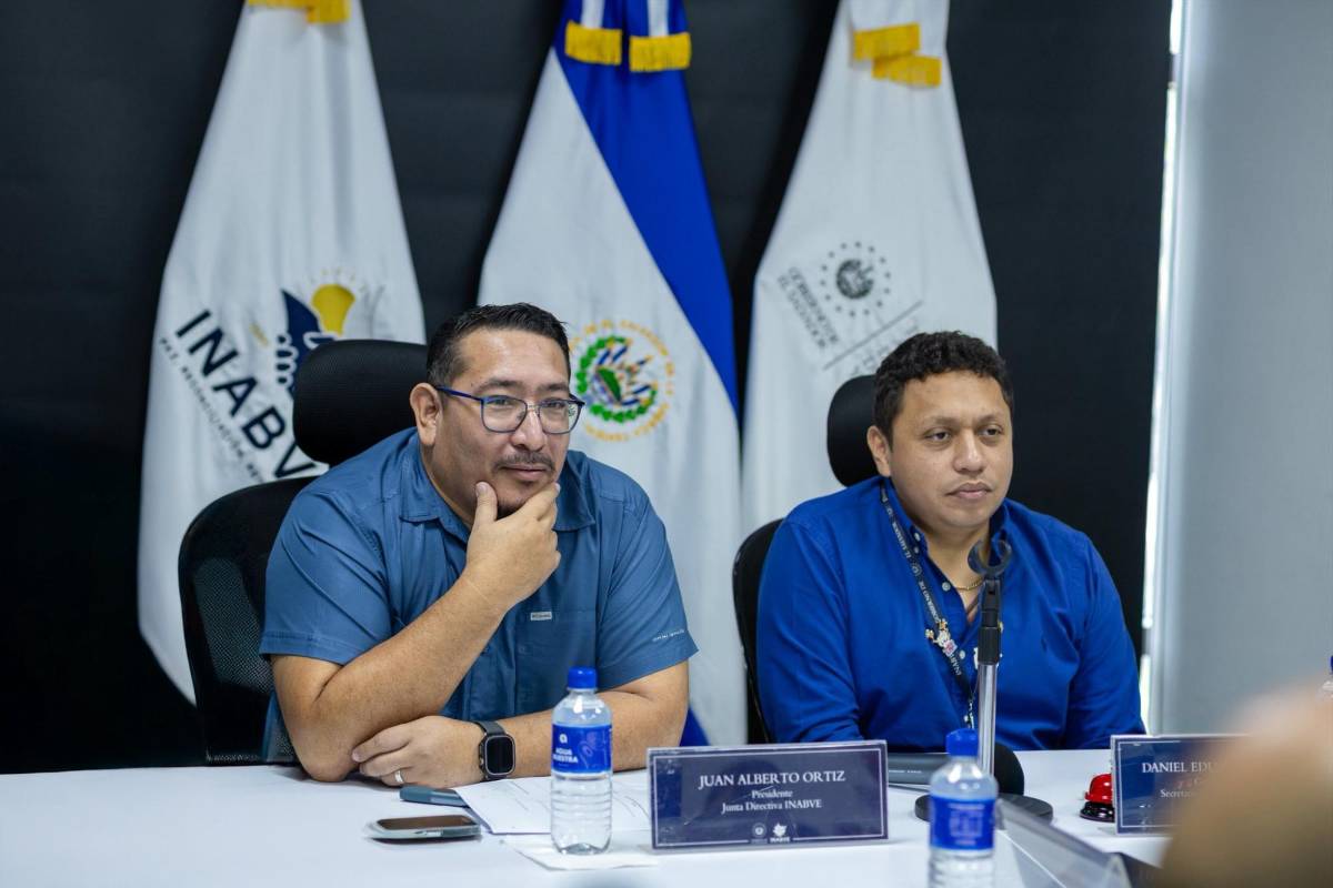 ¿Quién es el hondureño, funcionario de Bukele, capturado en la frontera de Valle?