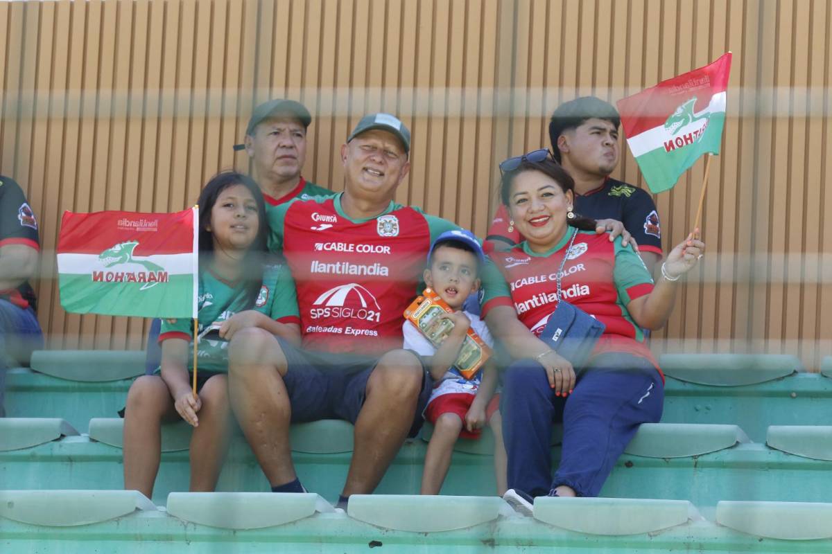 Copa LA PRENSA: Mario Martínez sorprende y chicas en el Marathón-Choloma