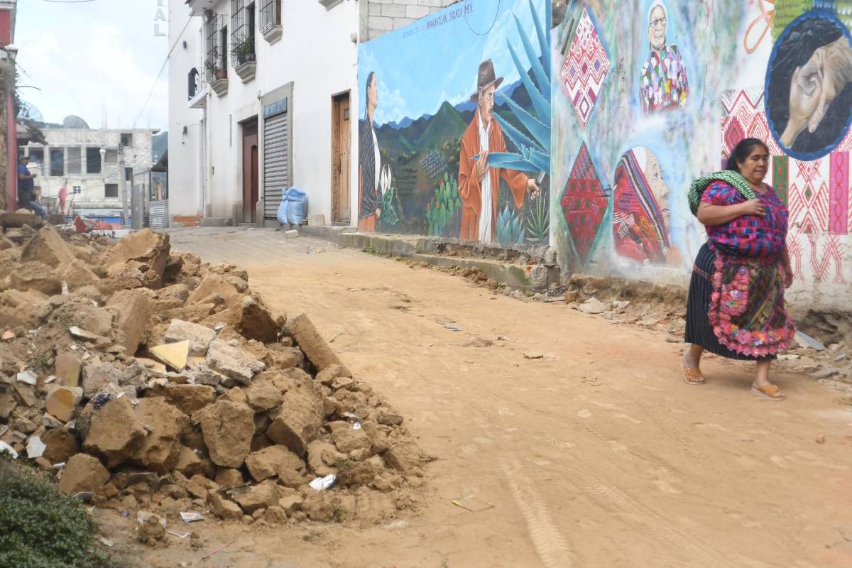 Aumentan a cinco las muertes por los sismos en Guatemala