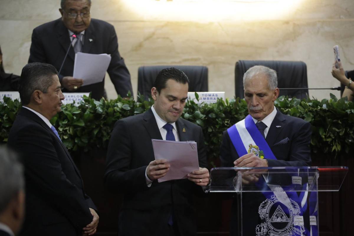“Honduras, no te voy a fallar”: las imágenes de Nasry Asfura como nuevo presidente