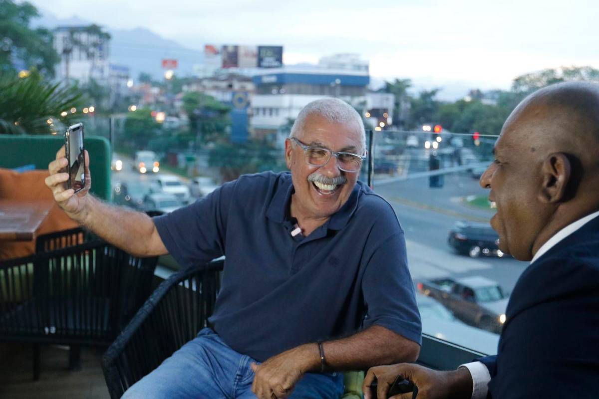 Manuel Keosseián contó detalles de su etapa como entrenador con Marathón y de los momentos duros mientras dirigió al equipo más longevo del fútbol de Honduras. (Foto: Neptalí Romero)