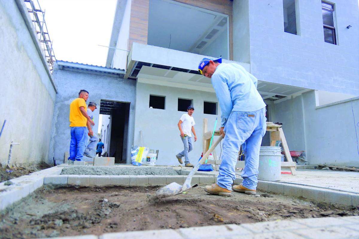 Destinan fondos para vivienda social, pero no hay proyectos