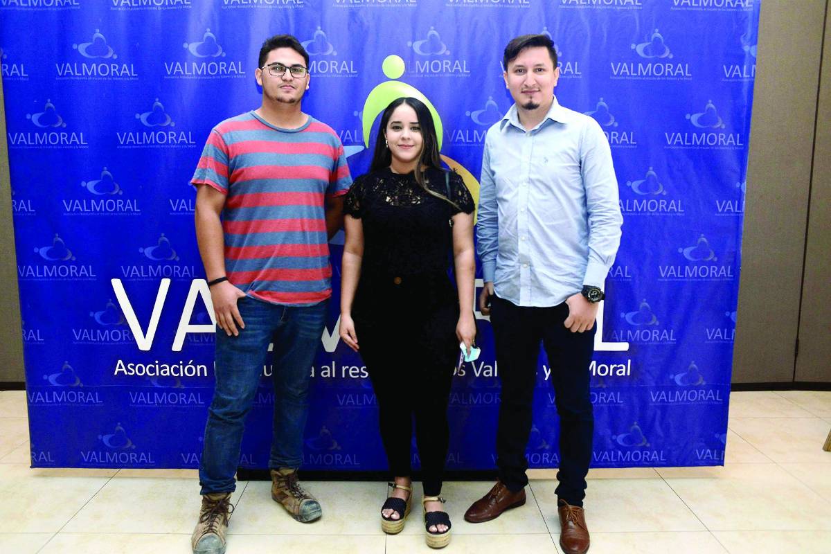 Taller “Recuperando salud social para Honduras” de Valmoral